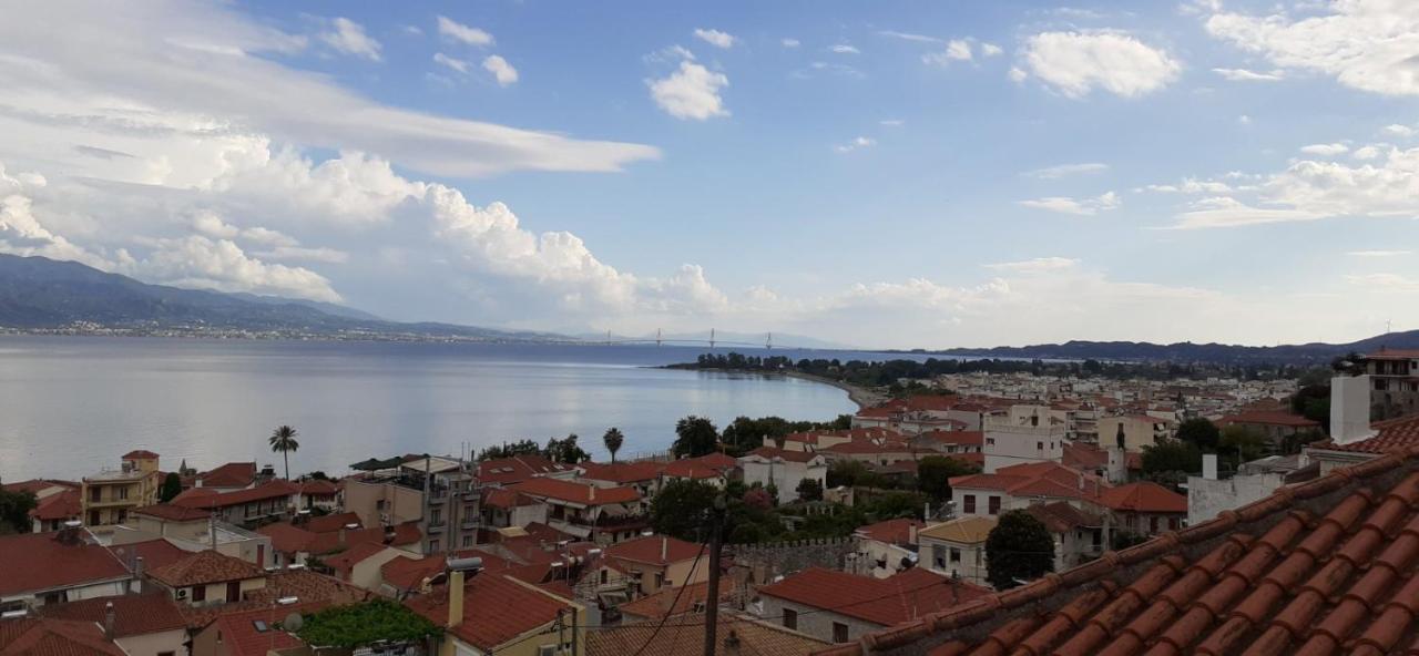 Stone Clock'S House Apartment Nafpaktos Ngoại thất bức ảnh
