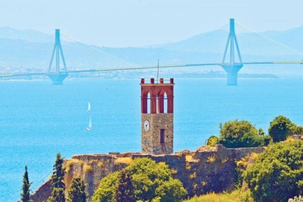 Stone Clock'S House Apartment Nafpaktos Ngoại thất bức ảnh