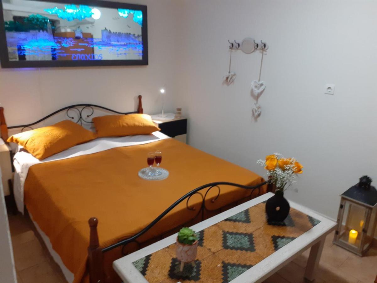 Stone Clock'S House Apartment Nafpaktos Ngoại thất bức ảnh