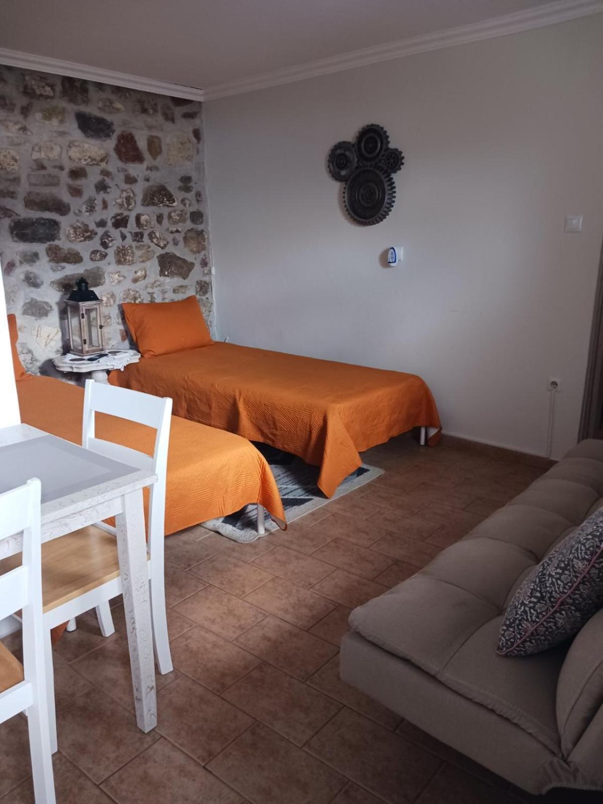 Stone Clock'S House Apartment Nafpaktos Ngoại thất bức ảnh
