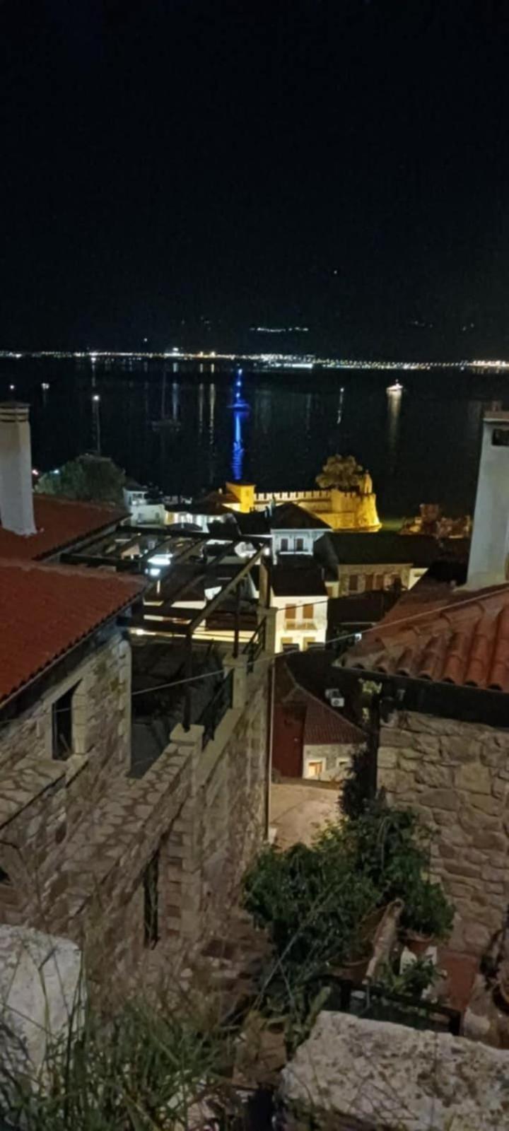 Stone Clock'S House Apartment Nafpaktos Ngoại thất bức ảnh