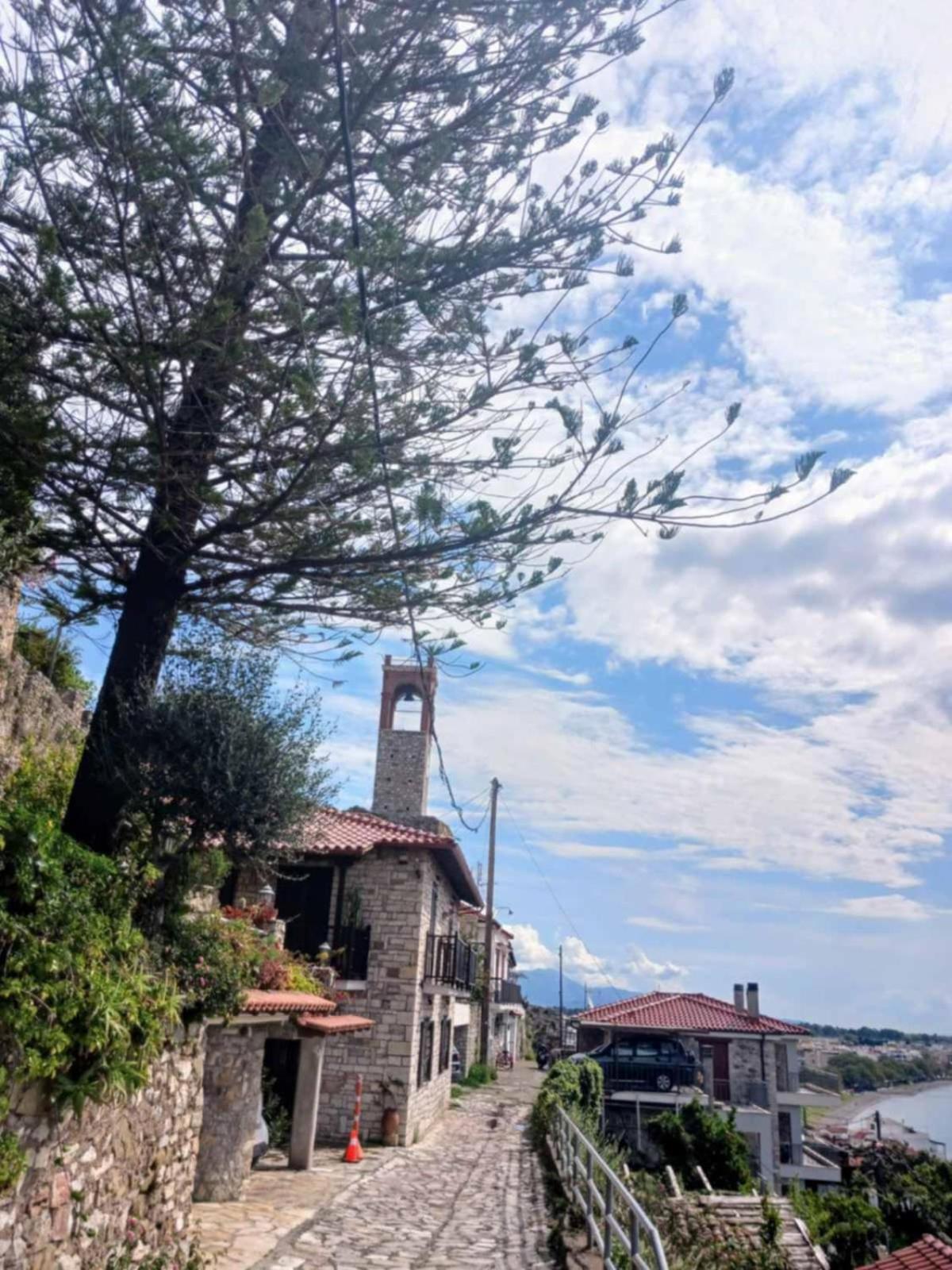 Stone Clock'S House Apartment Nafpaktos Ngoại thất bức ảnh